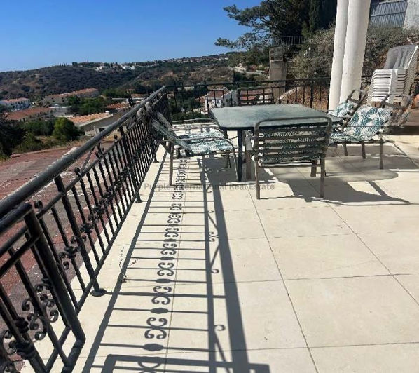 Image No.8-6 Bed Villa for sale