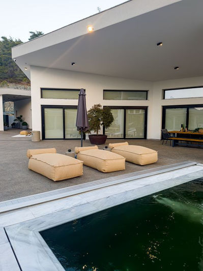 Image No.27-6 Bed Bungalow for sale