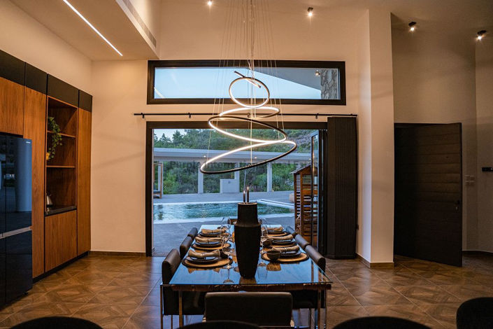 Image No.37-6 Bed Bungalow for sale