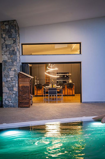 Image No.5-6 Bed Bungalow for sale