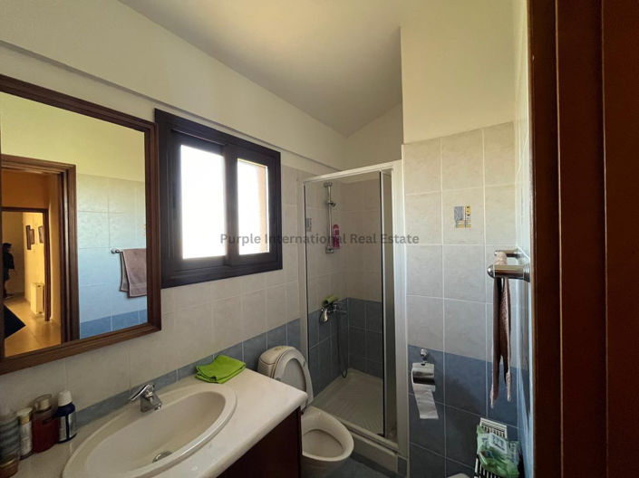 Image No.19-Villa de 5 chambres à vendre à Emba