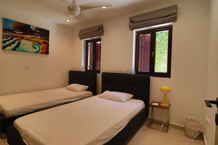 Image No.16-5 Bed Villa for sale