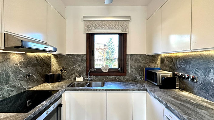 Image No.3-Appartement de 2 chambres à vendre à Aphrodite Hills