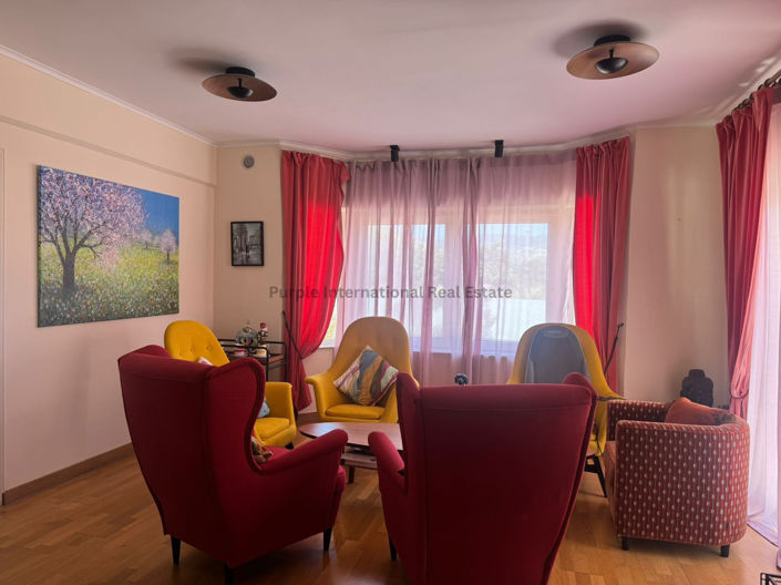 Image No.5-Villa de 4 chambres à vendre à Pyrgos