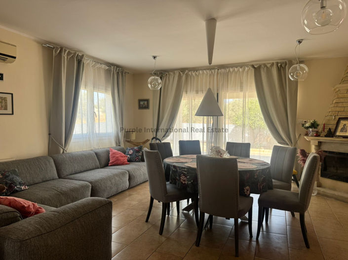 Image No.7-Villa de 4 chambres à vendre à Pyrgos