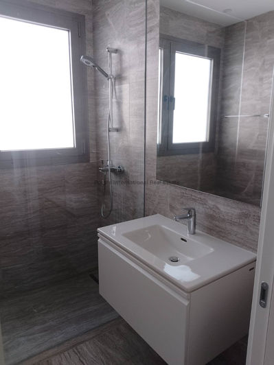 Image No.9-Villa de 3 chambres à vendre à Mouttagiaka