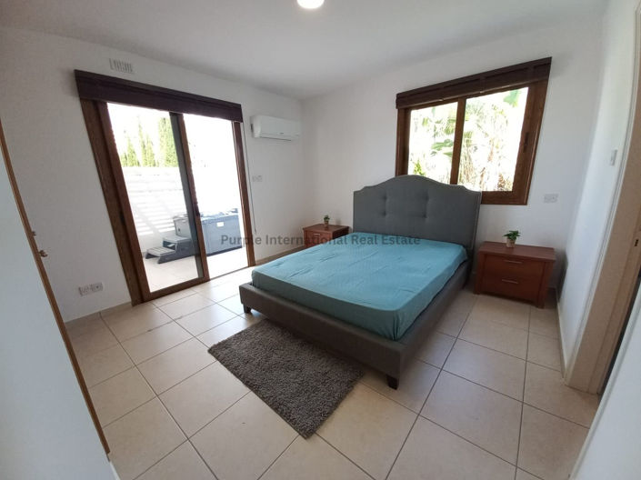 Image No.18-2 Bed Apartment for sale