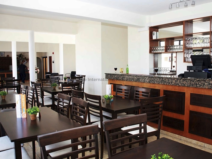 Image No.5-Un hôtel à vendre à Tombs of the Kings