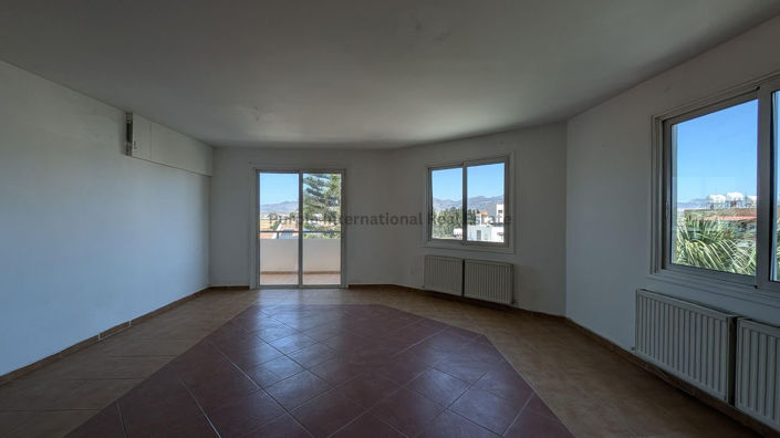 Image No.7-Commercial for sale