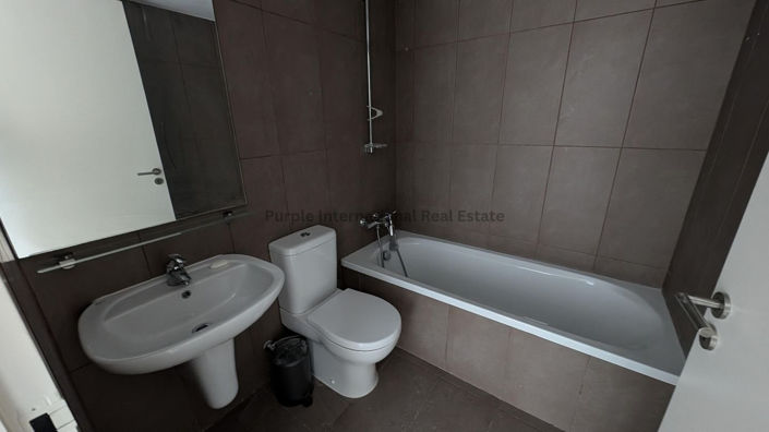 Image No.14-3 Bed House for sale