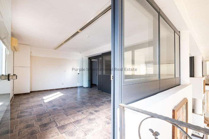 Image No.31-Commercial à vendre à Nicosie