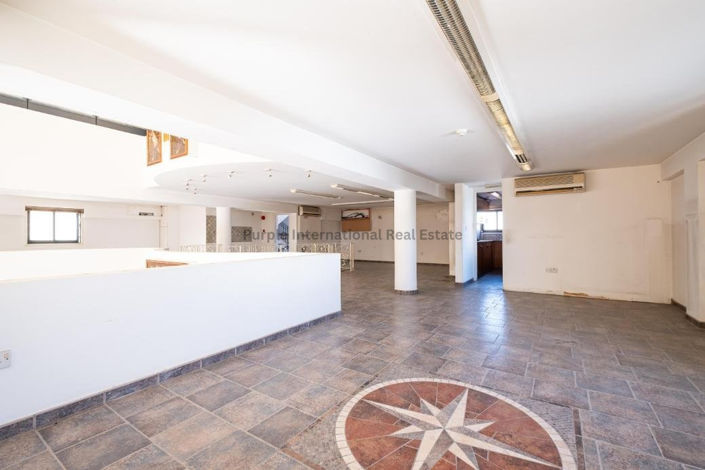 Image No.48-Commercial à vendre à Nicosie