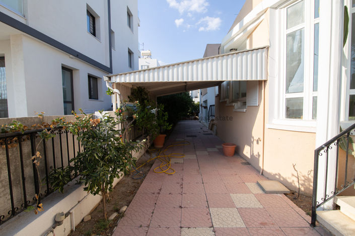 Image No.15-2 Bed Villa for sale