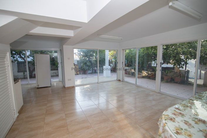 Image No.26-2 Bed Villa for sale