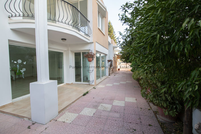 Image No.33-2 Bed Villa for sale