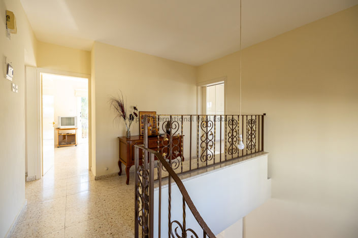 Image No.14-4 Bed Villa for sale