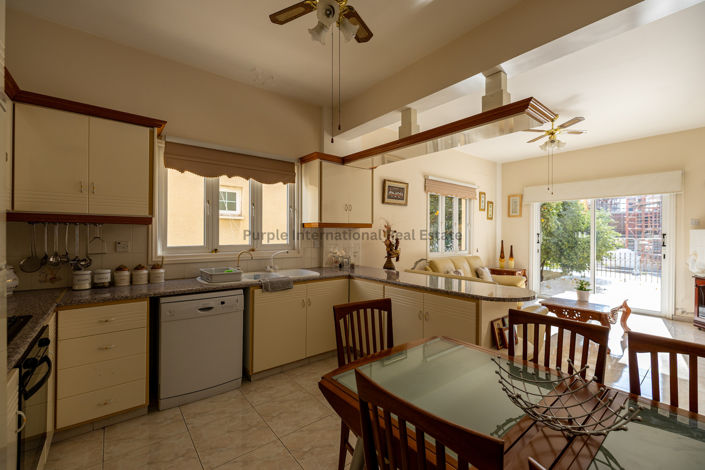 Image No.6-4 Bed Villa for sale