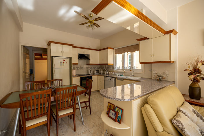 Image No.8-4 Bed Villa for sale