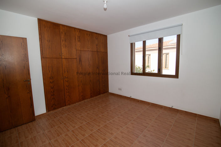 Image No.10-4 Bed Villa for sale