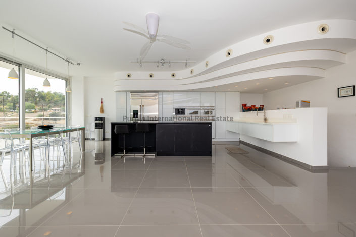 Image No.4-5 Bed Villa for sale