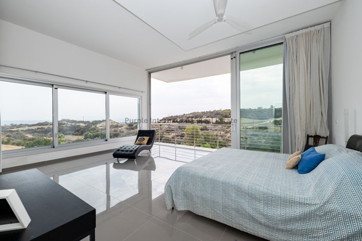 Image No.6-5 Bed Villa for sale