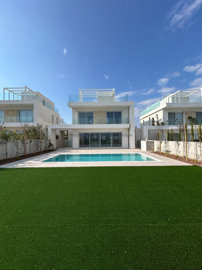 6 Bed Villa for sale