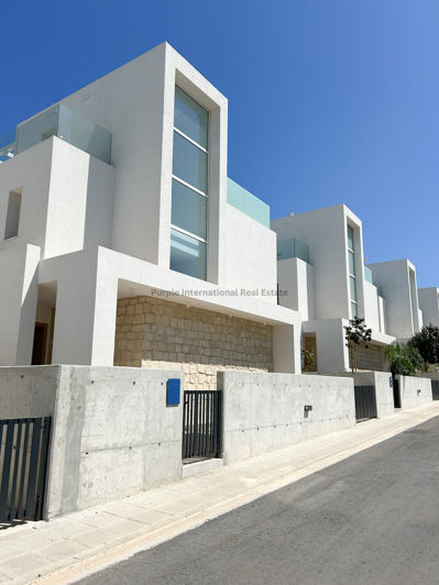 Image No.24-6 Bed Villa for sale