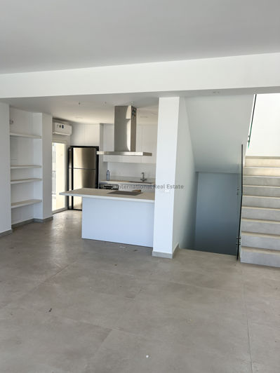 Image No.4-6 Bed Villa for sale