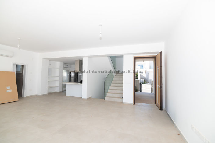 Image No.5-6 Bed Villa for sale