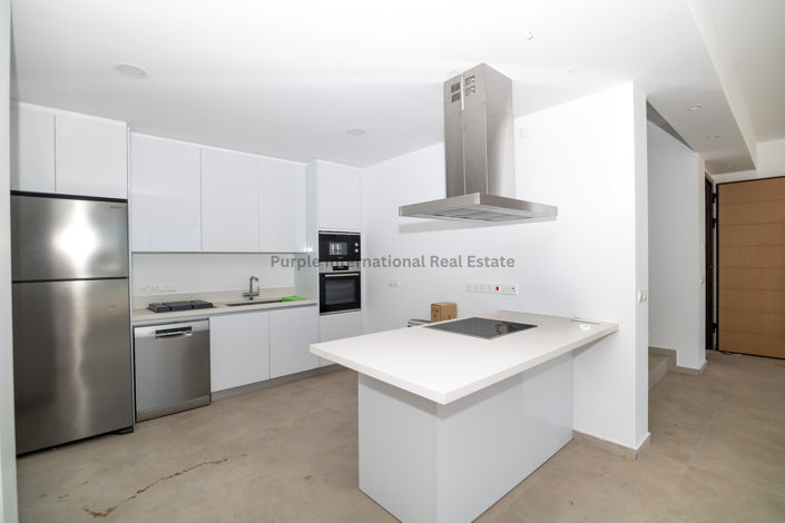 Image No.7-6 Bed Villa for sale