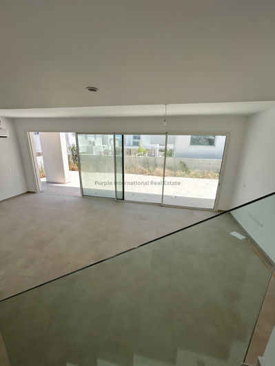 Image No.5-3 Bed Villa for sale