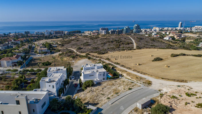 Image No.15-5 Bed Villa for sale