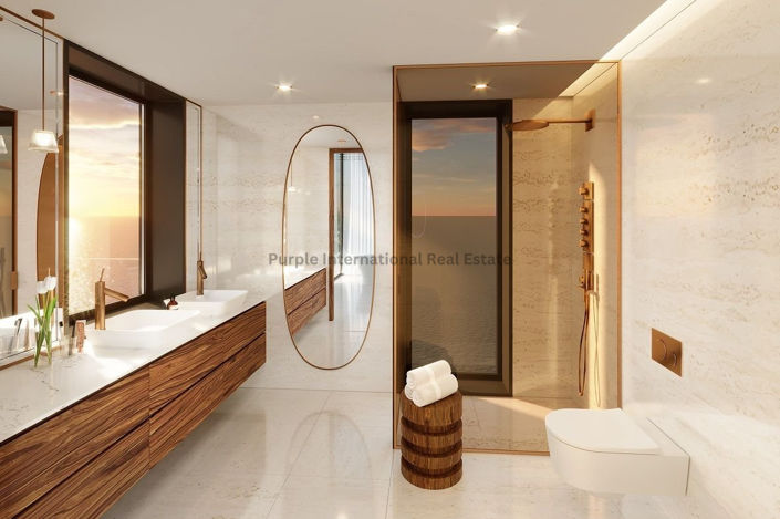 Image No.8-7 Bed Villa for sale