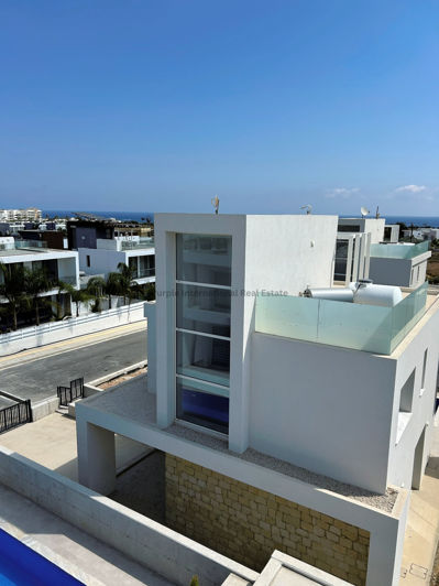 Image No.13-3 Bed Villa for sale