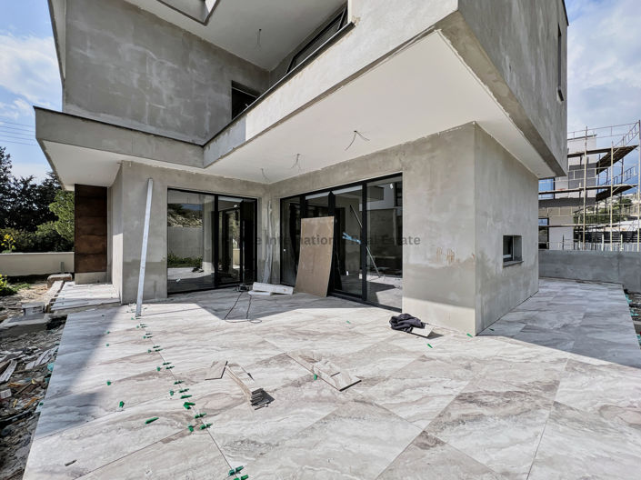 Image No.4-3 Bed Villa for sale