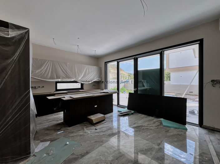 Image No.5-3 Bed Villa for sale