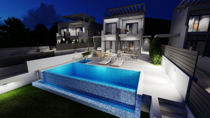 Image No.3-3 Bed Villa for sale