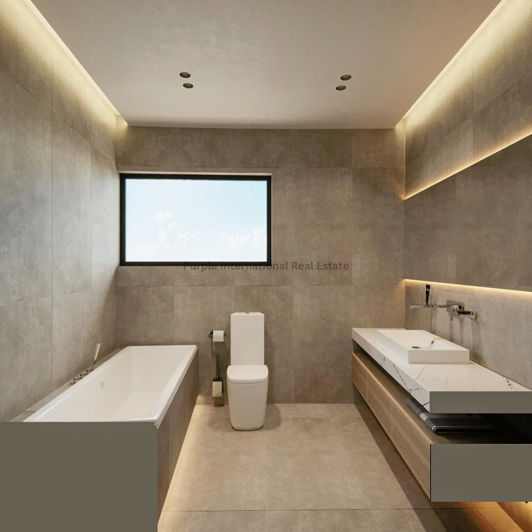 Image No.8-3 Bed Apartment for sale