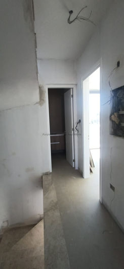 Image No.10-3 Bed Townhouse for sale