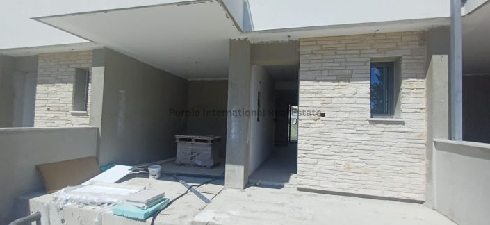 Image No.12-3 Bed Townhouse for sale