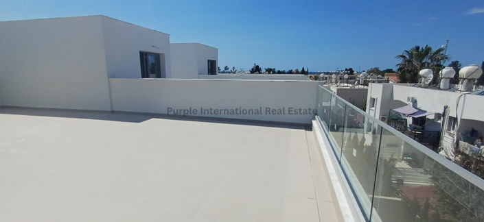 Image No.21-3 Bed Townhouse for sale