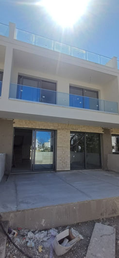 Image No.31-3 Bed Townhouse for sale