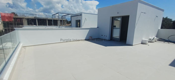 Image No.47-3 Bed Townhouse for sale