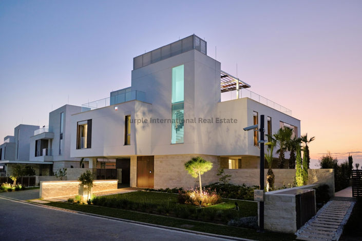 Image No.22-Villa de 4 chambres à vendre à Ayia Napa