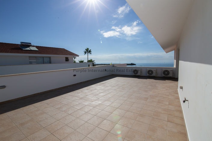 Image No.25-Villa de 4 chambres à vendre à Larnaca