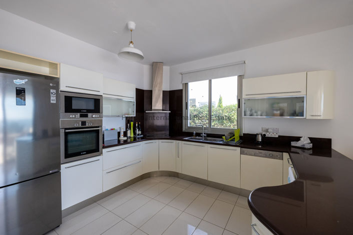 Image No.29-4 Bed Villa for sale