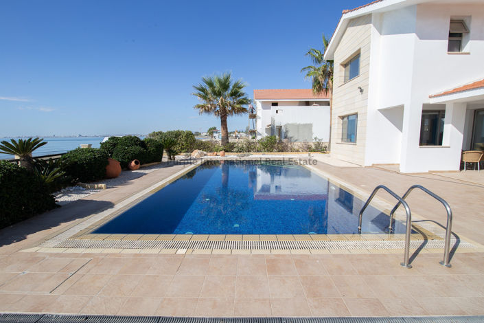 Image No.34-Villa de 4 chambres à vendre à Larnaca