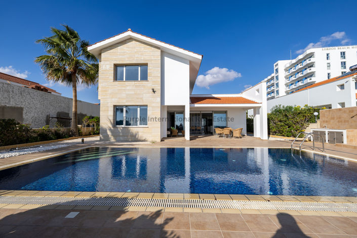 Image No.35-4 Bed Villa for sale