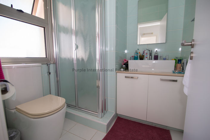 Image No.7-Villa de 4 chambres à vendre à Larnaca