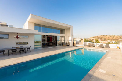 3 Bed Bungalow for sale